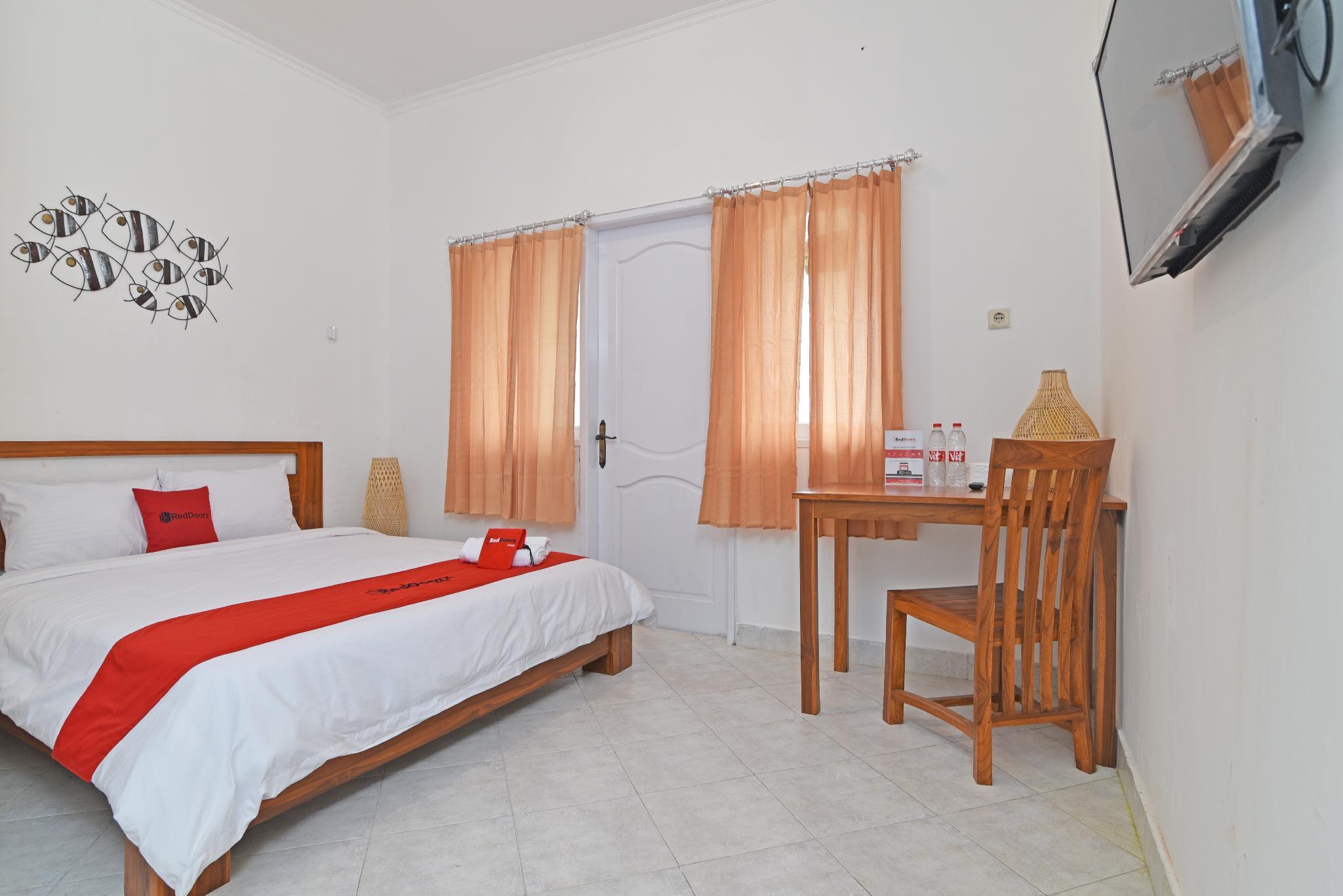 Reddoorz @ Jalan Gatot Subroto Denpasar Hotel Exterior photo